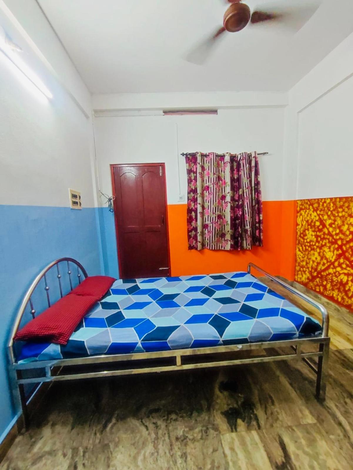 Omega Tourist Home Thrissur Экстерьер фото